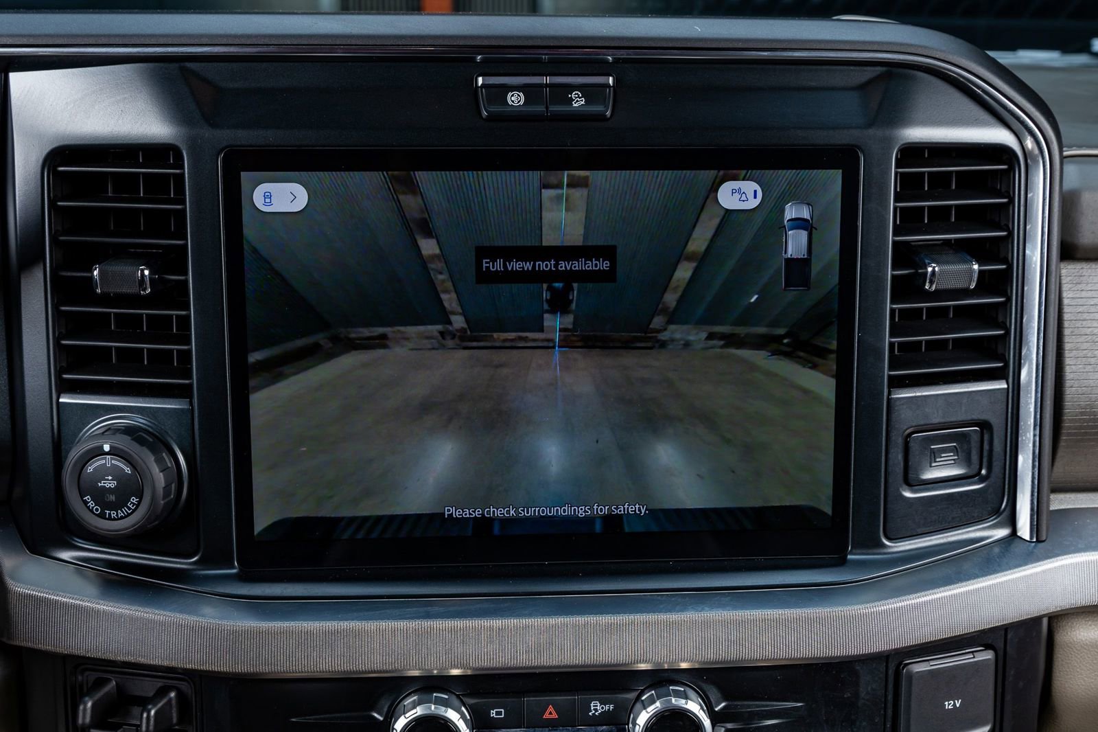 Used 2025 Ford F450 Platinum w/ Platinum Plus Package image 26