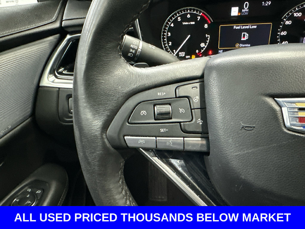 Used 2024 Cadillac XT6 Premium Luxury w/ LPO, Floor Liner Package AWD/4WD image 28