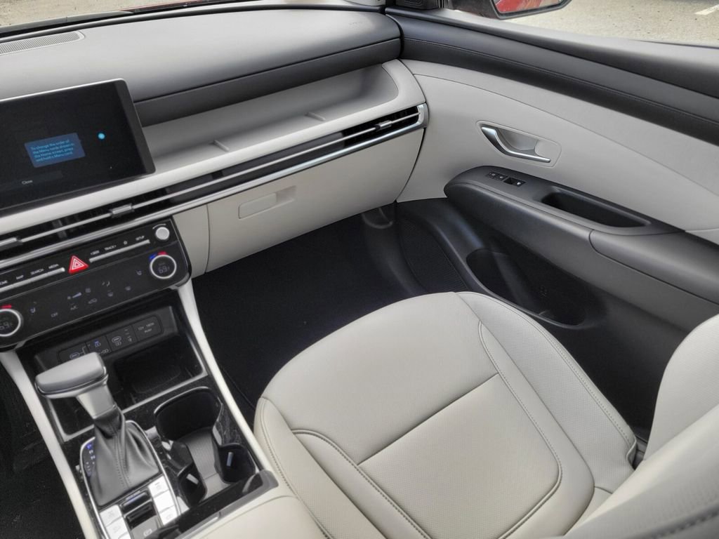 Used 2026 Hyundai Tucson SEL image 13