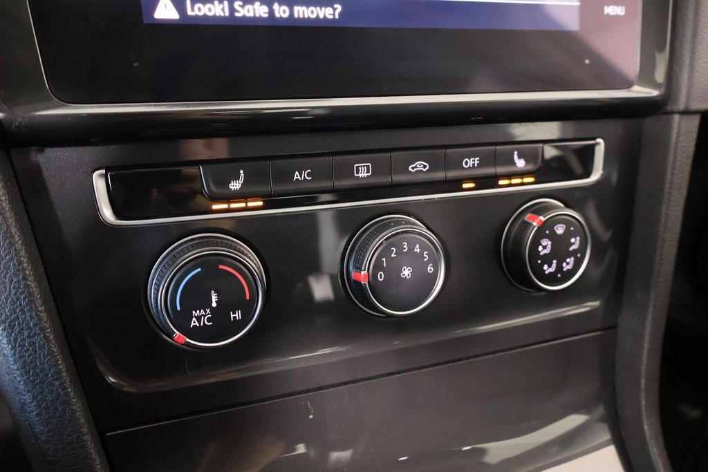 Used 2019 Volkswagen Golf SE w/ Driver Assistance Package image 7