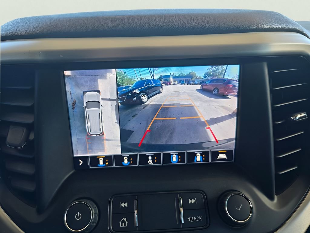 Used 2020 GMC Acadia SLT w/ Premium Package image 17