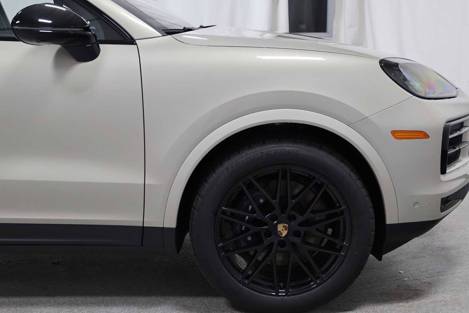 New 2026 Porsche Cayenne Coupe AWD/4WD image 11
