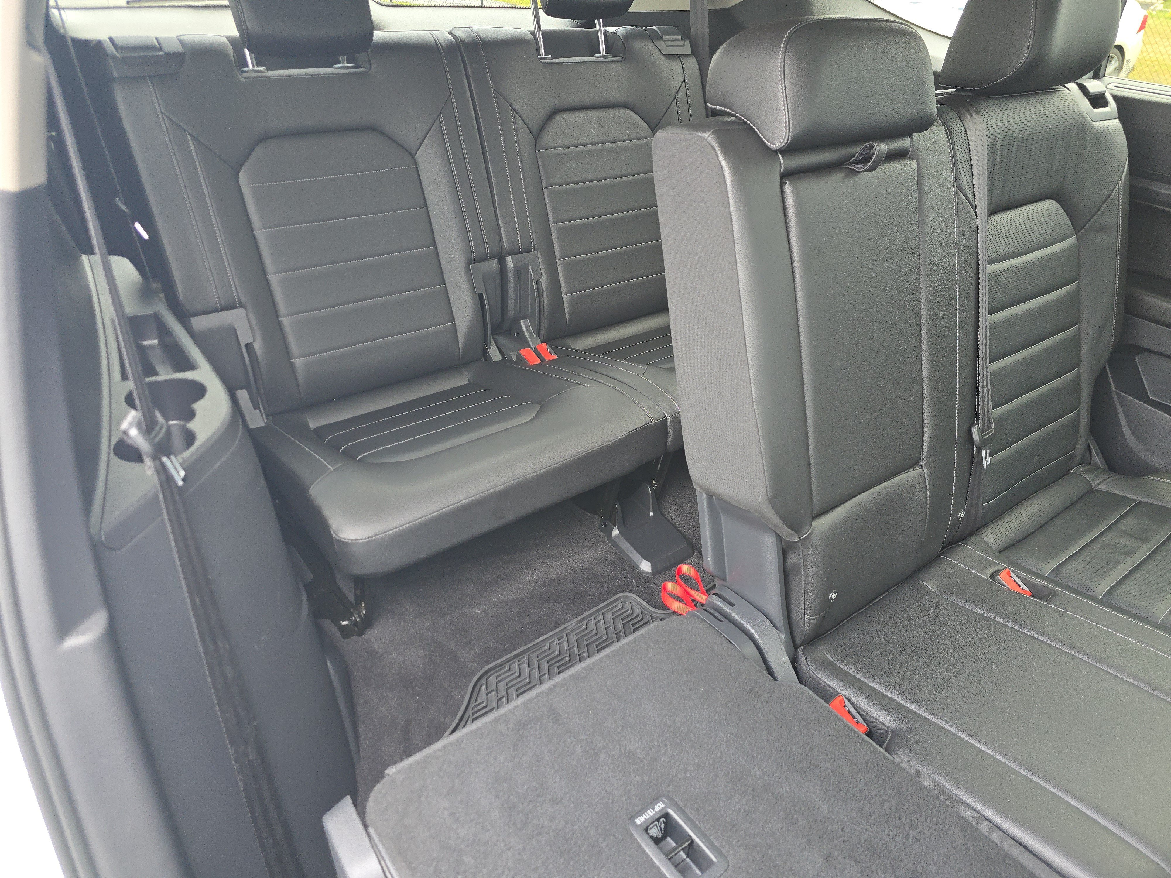 Used 2018 Volkswagen Atlas SEL Premium AWD/4WD image 19