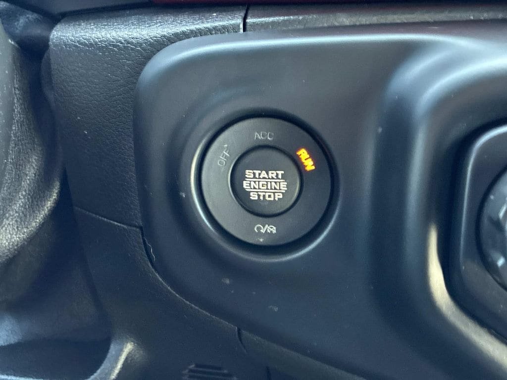 Used 2021 Jeep Gladiator Rubicon AWD/4WD image 29