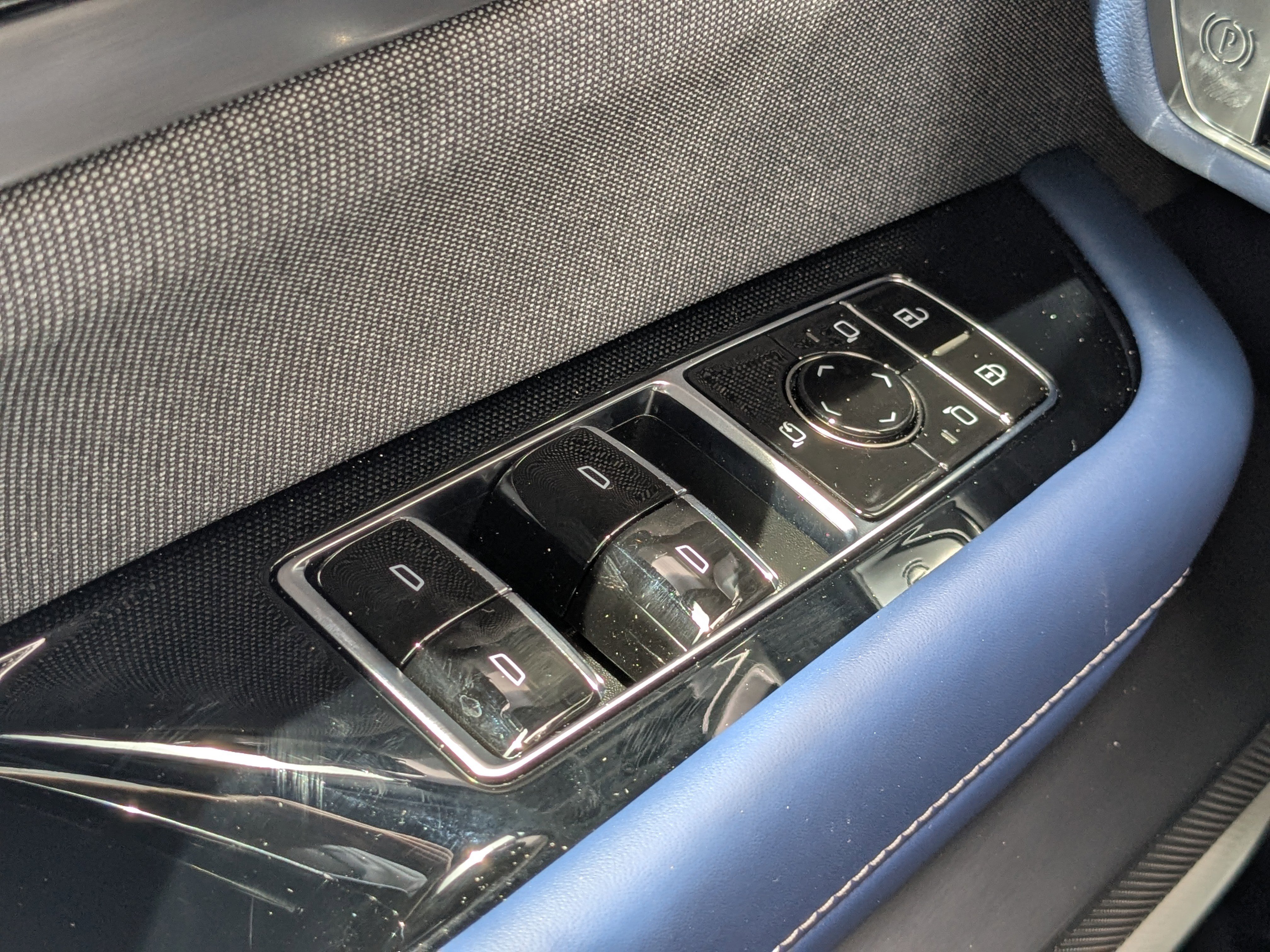 New 2026 Cadillac Vistiq Premium Luxury w/ LPO, Floor Liner Package image 16