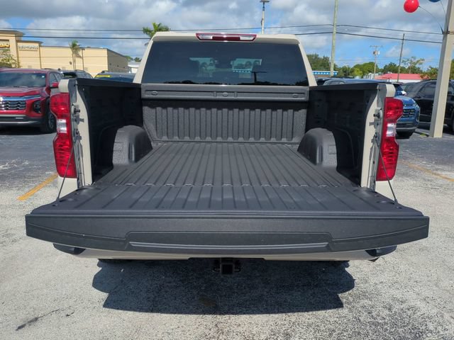 New 2026 Chevrolet Silverado 1500 Custom w/ Turbomax Blackout Package AWD/4WD image 13