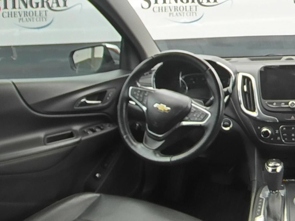 Used 2018 Chevrolet Equinox Premier FWD image 16