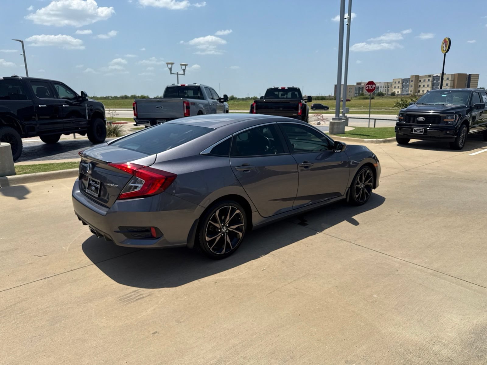 Used 2019 Honda Civic Sport image 6
