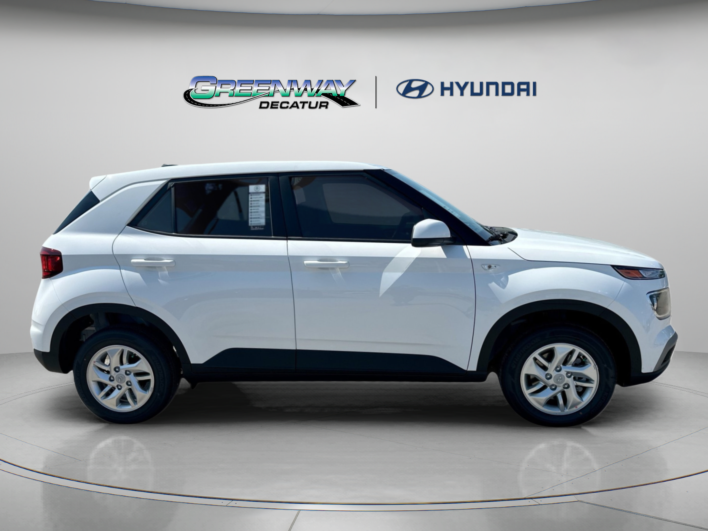 New 2026 Hyundai Venue SE FWD image 9
