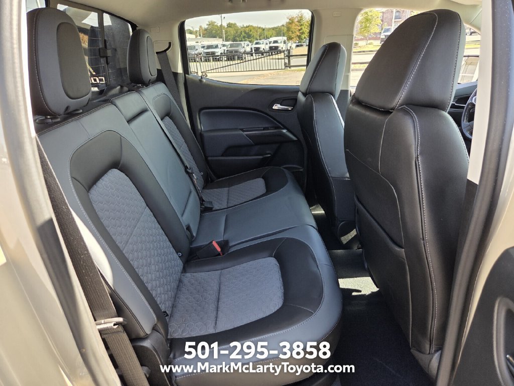 Used 2022 Chevrolet Colorado Z71 AWD/4WD image 15