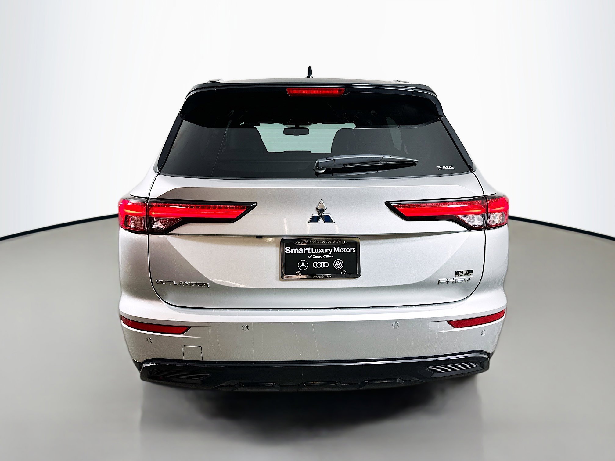 Used 2025 Mitsubishi Outlander SEL image 11