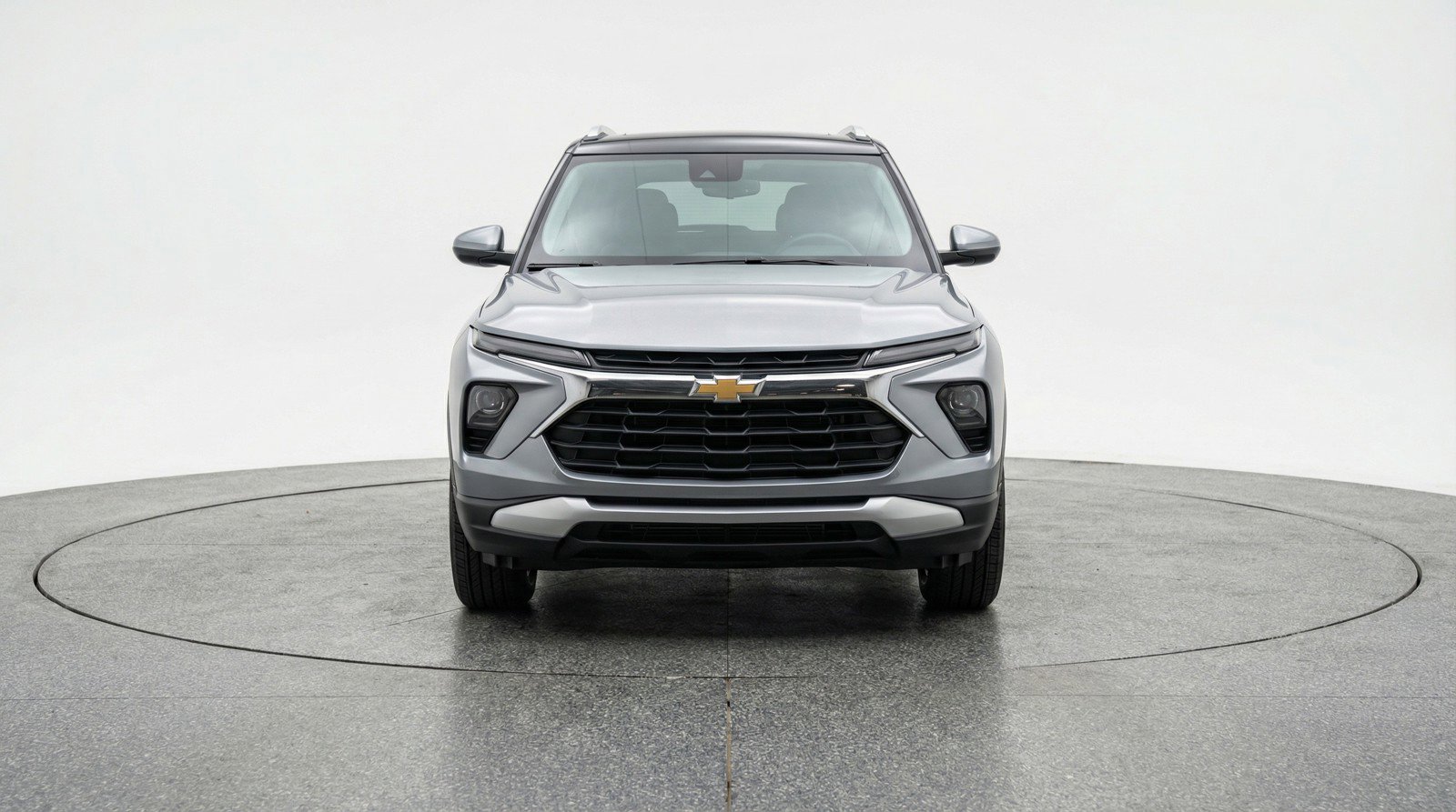 Used 2025 Chevrolet TrailBlazer LT AWD/4WD image 2