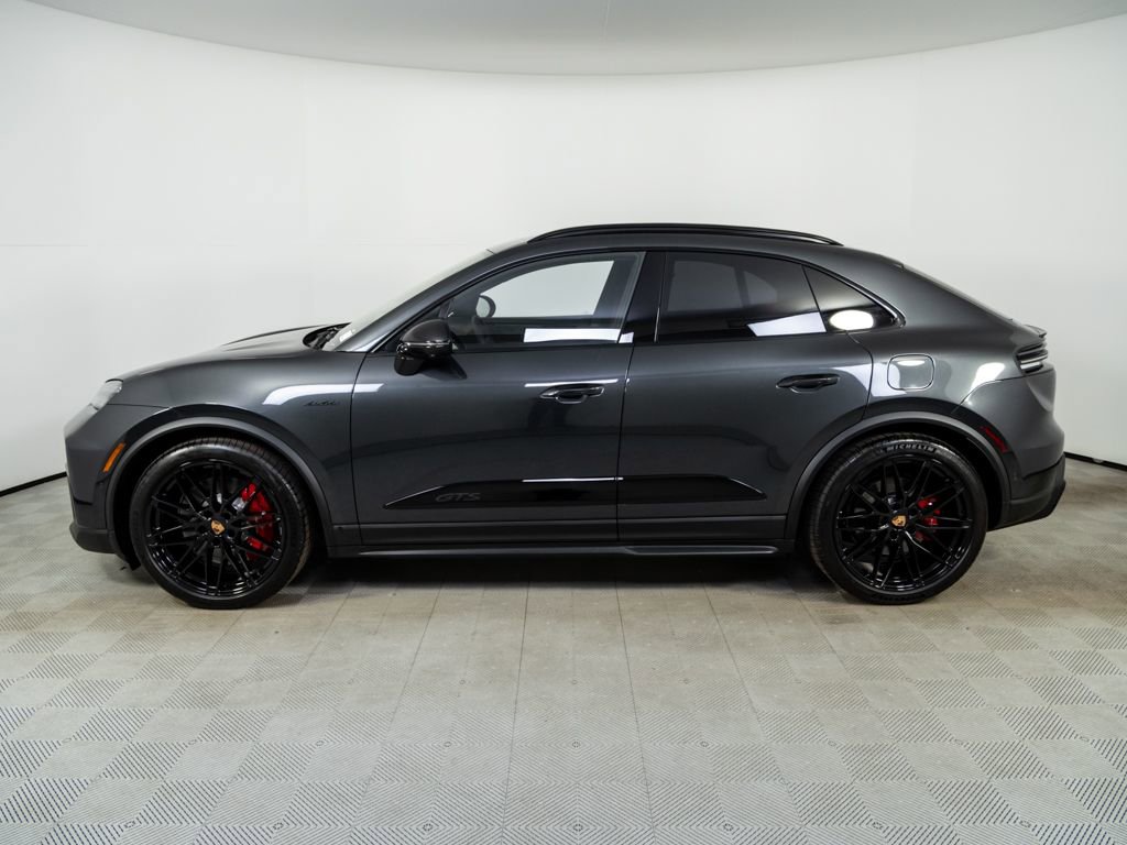 New 2026 Porsche Macan GTS Electric image 2