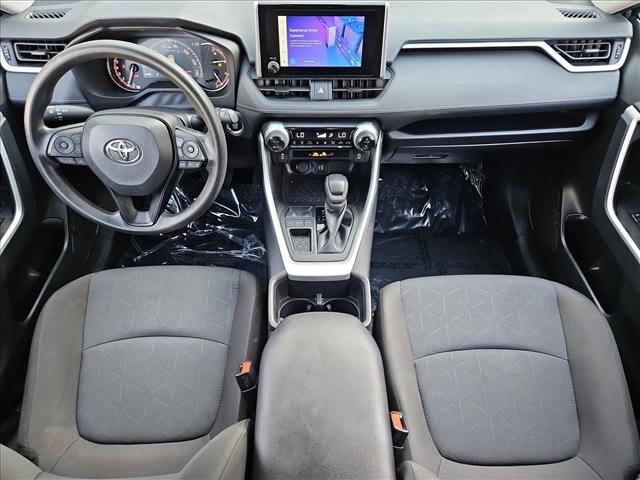 Used 2025 Toyota RAV4 XLE FWD image 17