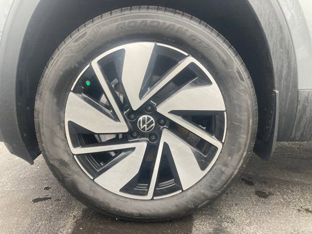 New 2026 Volkswagen Atlas SEL image 4