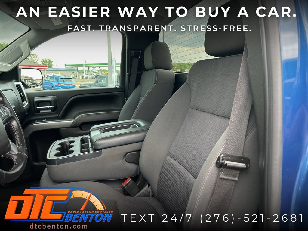 Used 2018 Chevrolet Silverado 1500 LT w/ LT Convenience Package AWD/4WD image 9