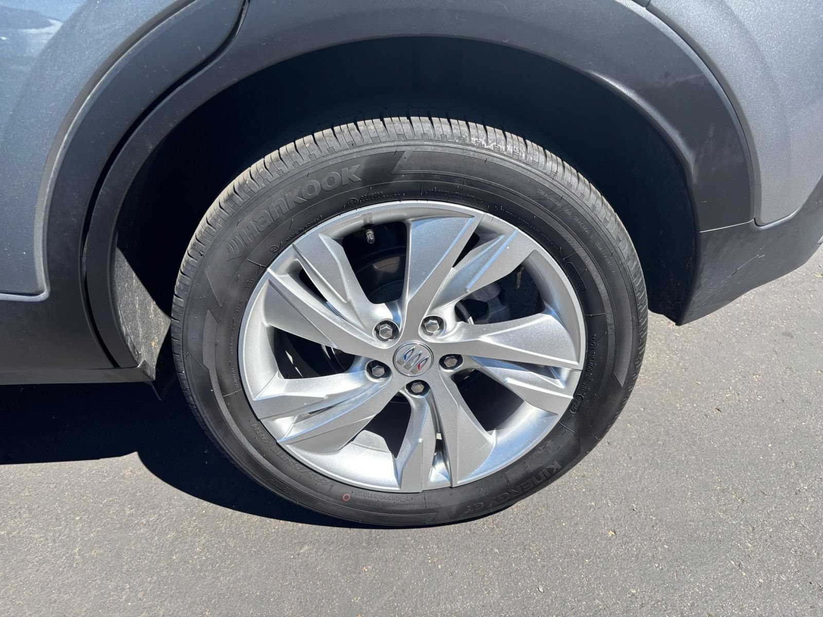Used 2025 Buick Encore GX Preferred AWD/4WD image 28