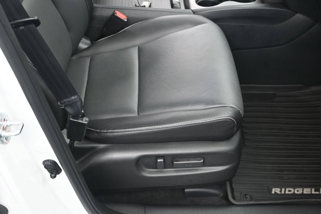 Used 2023 Honda Ridgeline RTL-E image 11