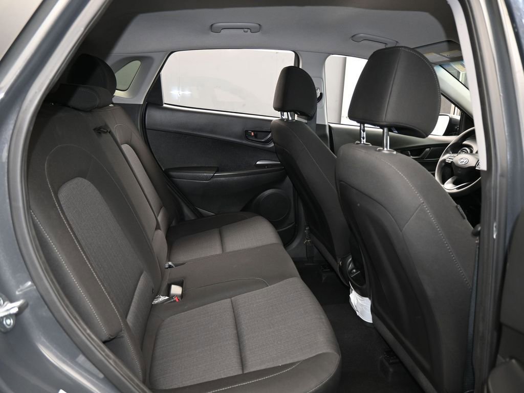Used 2023 Hyundai Kona SEL image 39