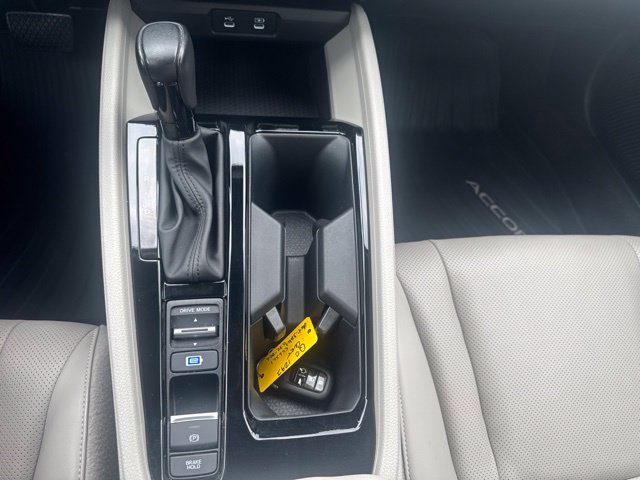 Certified 2024 Honda Accord EX-L image 18