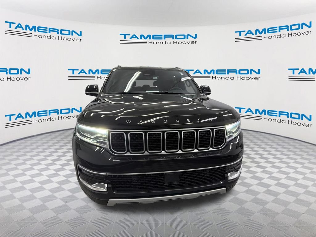 Used 2024 Jeep Wagoneer L Series II RWD image 8