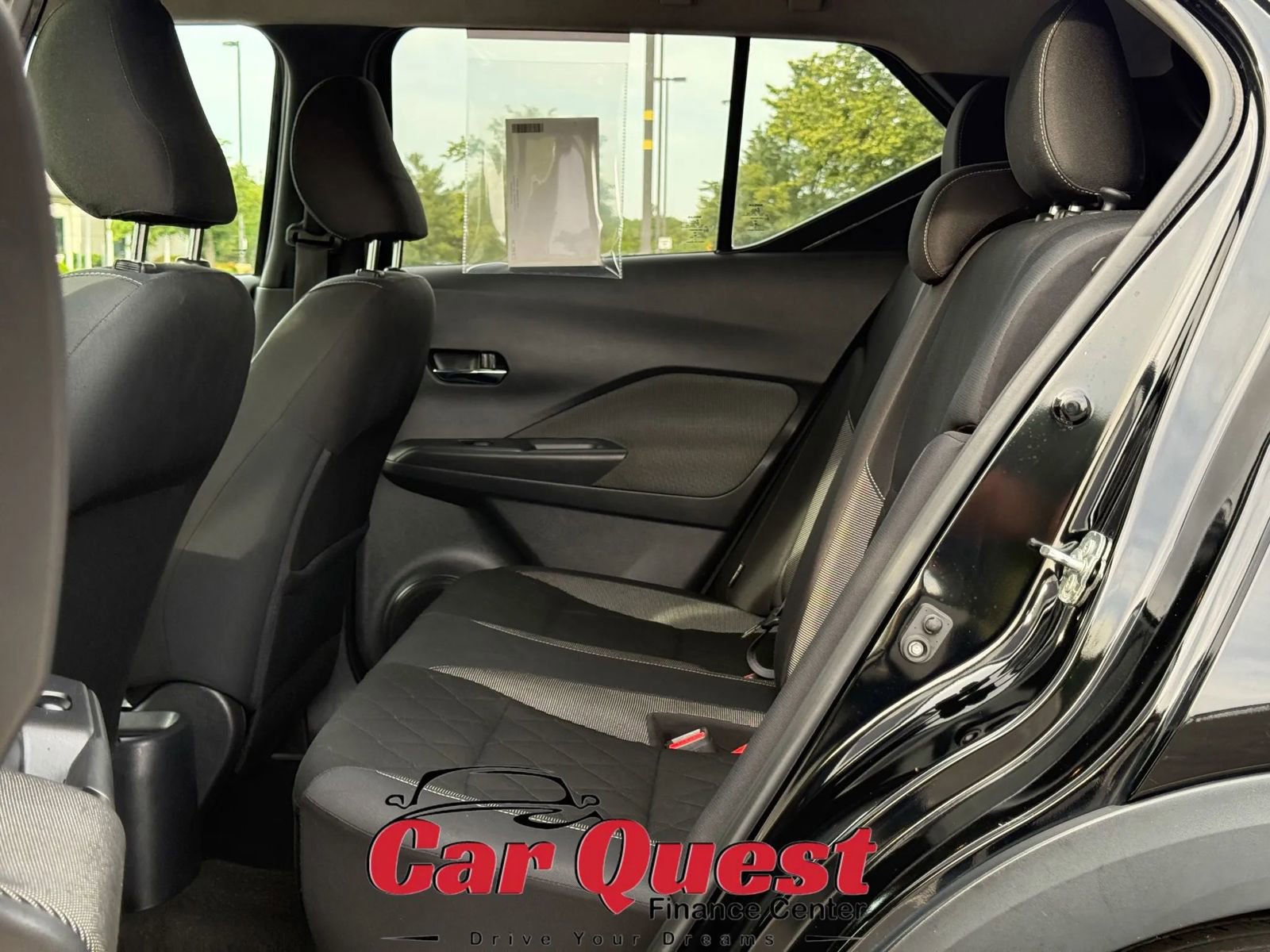 Used 2020 Nissan Kicks SV image 12