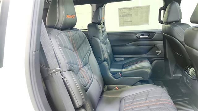 New 2026 Nissan Armada PRO-4X AWD/4WD image 33