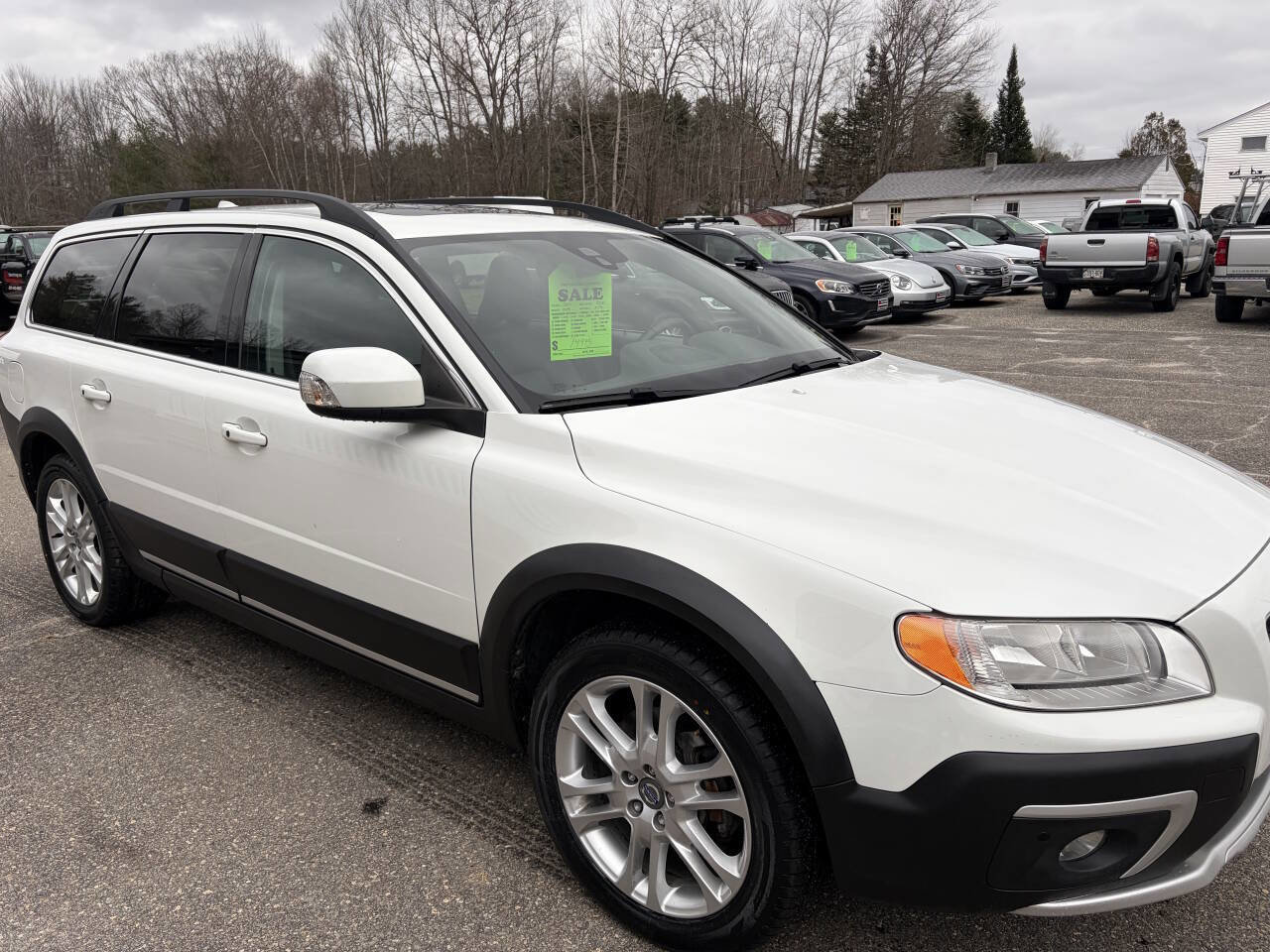 Used 2016 Volvo XC70 T5 Premier w/ Proximity Package image 7