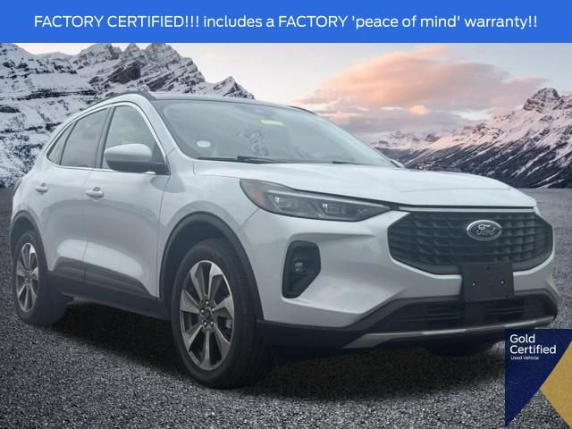 Used 2025 Ford Escape Platinum AWD/4WD image 1