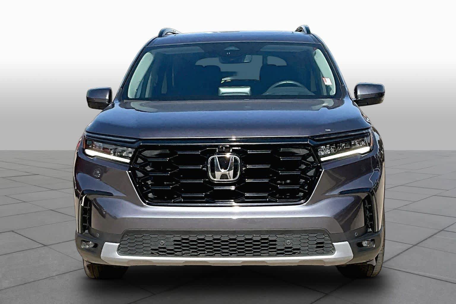 Used 2024 Honda Pilot Elite image 5