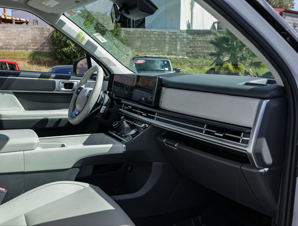 Used 2024 Hyundai Santa Fe SEL image 19