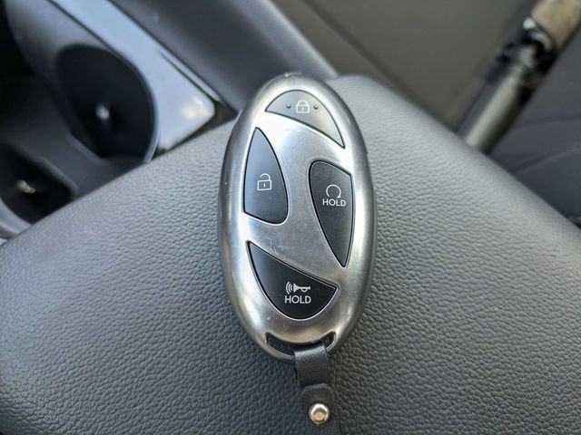 Used 2025 Hyundai Elantra SEL FWD image 31