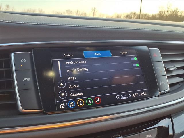 Used 2024 Buick Enclave Premium image 70