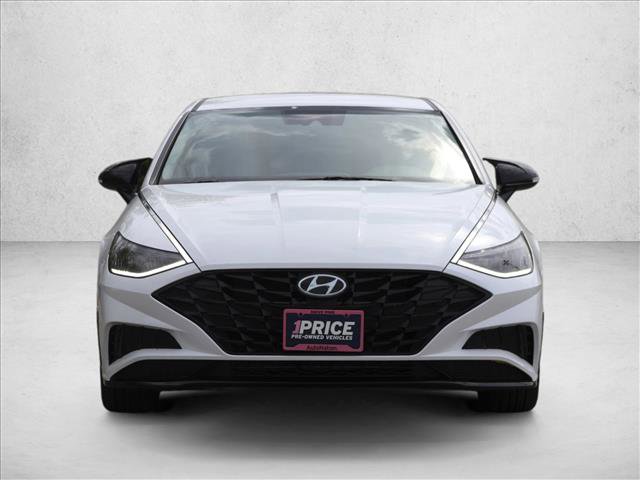 Used 2023 Hyundai Sonata SEL FWD image 2