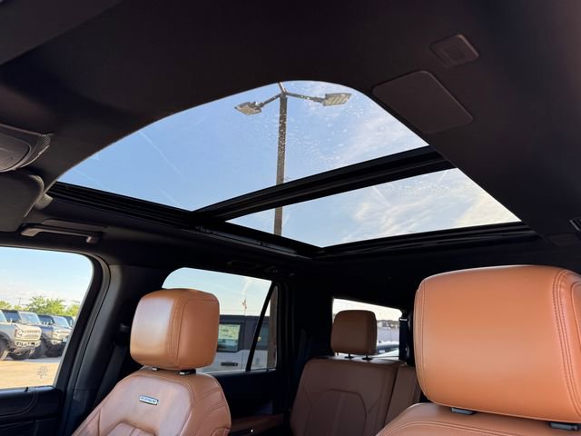 Used 2023 Ford Expedition Max Platinum AWD/4WD image 35
