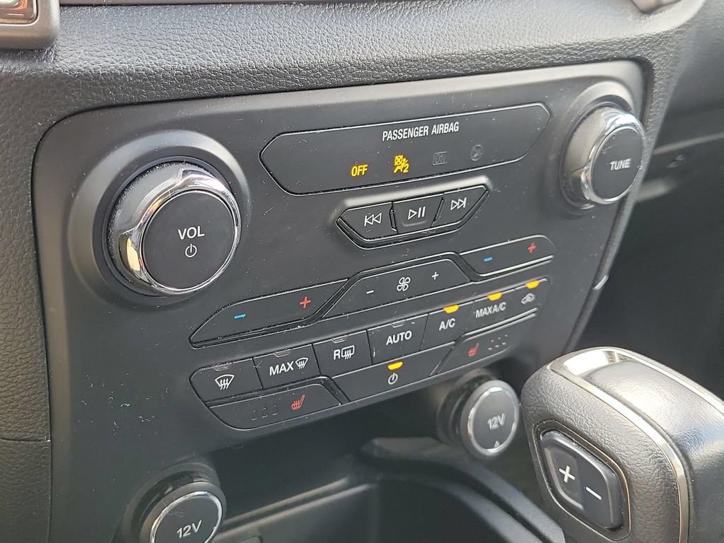 Used 2019 Ford Ranger XLT w/ Equipment Group 302A Luxury AWD/4WD image 34