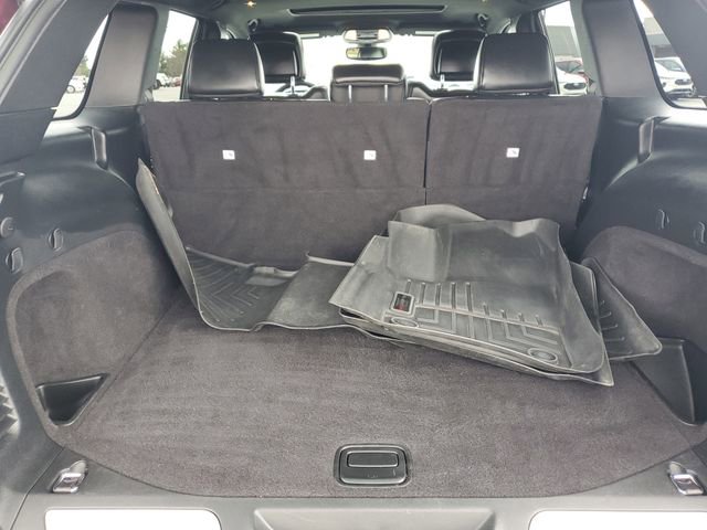 Used 2019 Jeep Grand Cherokee Limited w/ Trailer Tow Group IV image 36