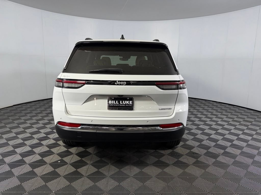 Certified 2024 Jeep Grand Cherokee Limited RWD image 8
