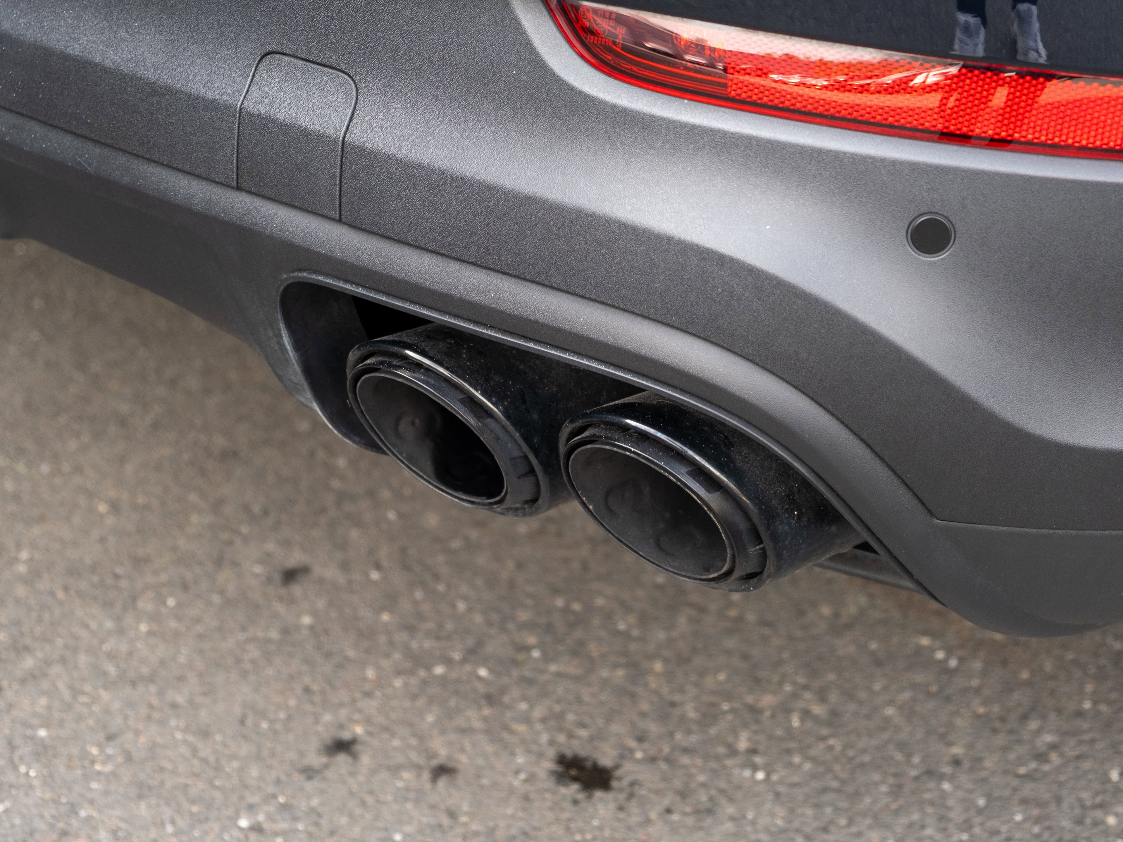 Certified 2023 Porsche Cayenne S AWD/4WD image 44