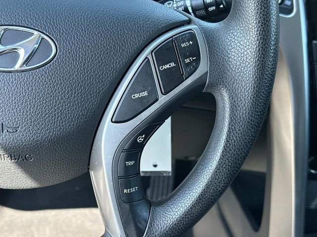 Used 2016 Hyundai Elantra GT FWD image 28