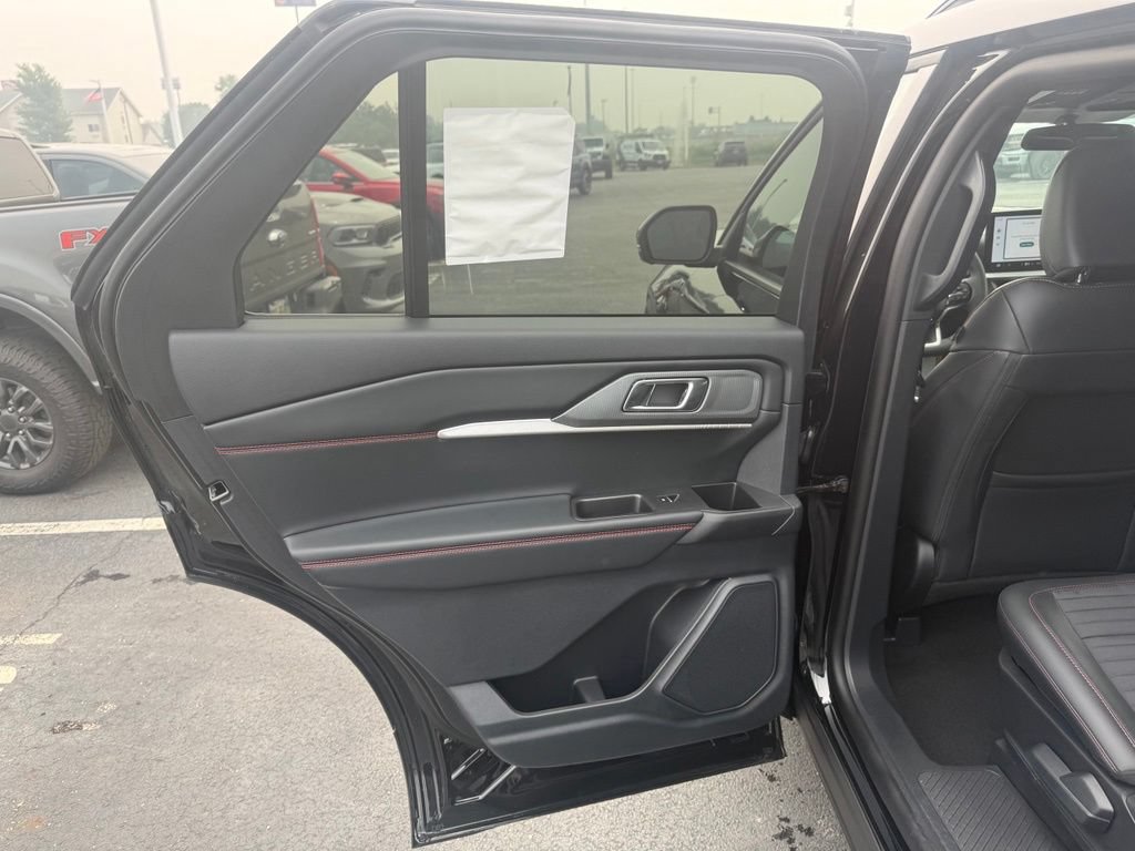 New 2026 Ford Explorer ST-Line AWD/4WD image 36