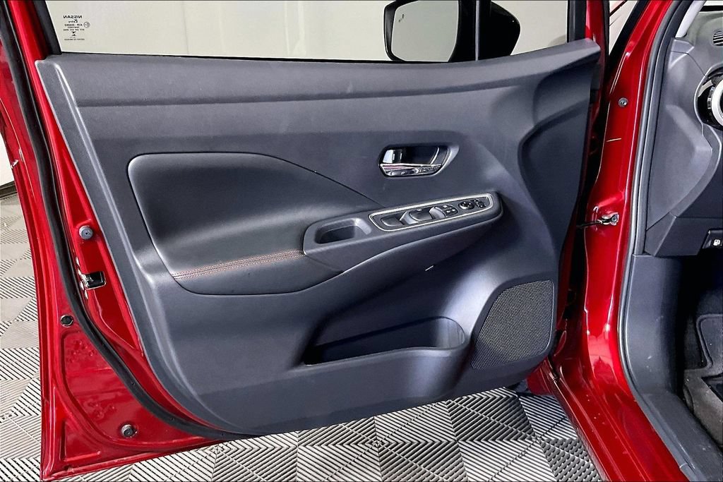 Certified 2025 Nissan Versa SR w/ Trunk Package FWD image 21