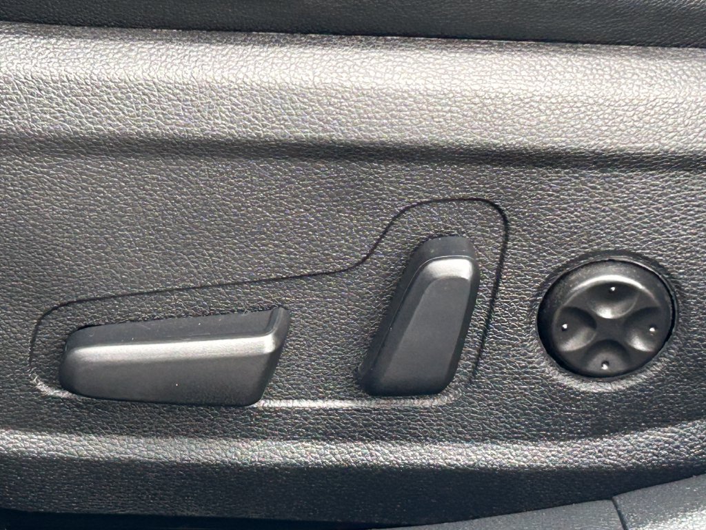 Used 2019 Kia Optima SX FWD image 28