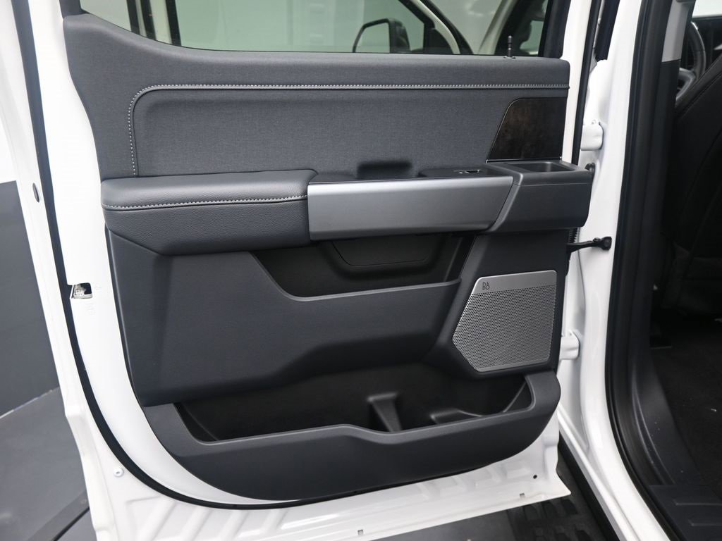 New 2026 Ford F250 Lariat w/ Tremor Off-Road Package image 12