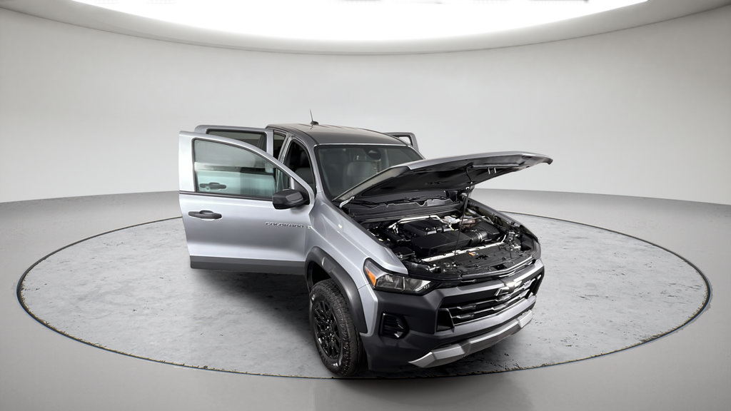 Used 2025 Chevrolet Colorado Trail Boss AWD/4WD image 14