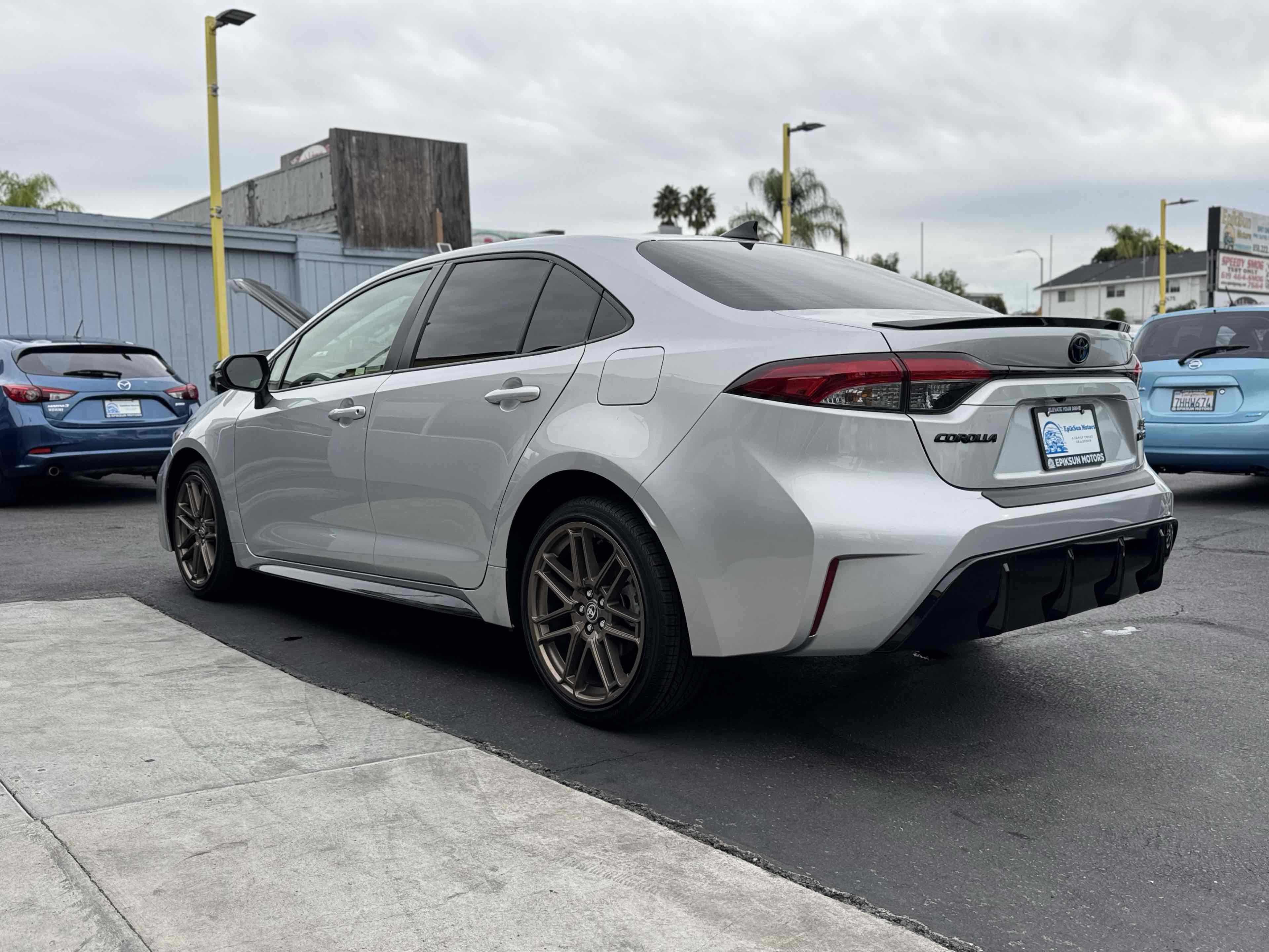 Used 2024 Toyota Corolla SE image 6