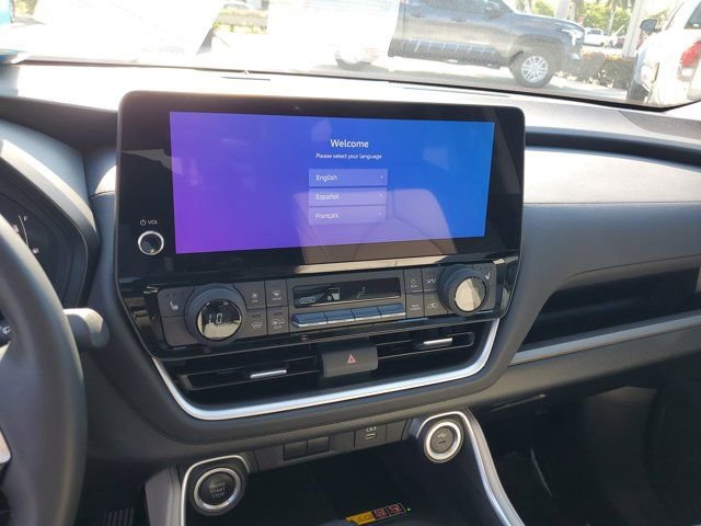 Used 2024 Toyota Grand Highlander XLE image 24