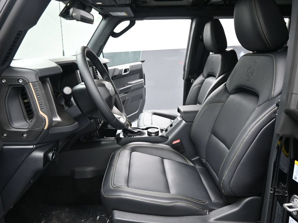 New 2026 Ford Bronco Badlands AWD/4WD image 9