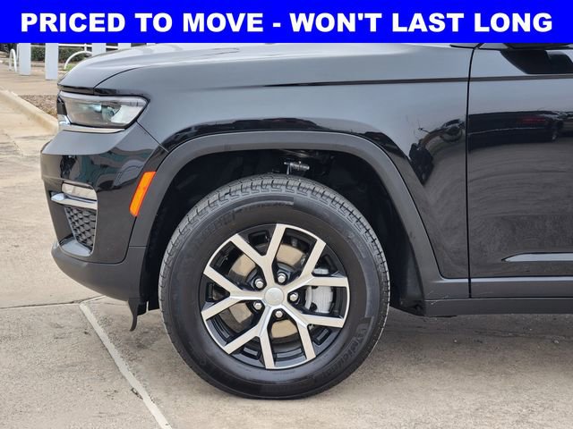 Used 2025 Jeep Grand Cherokee Limited AWD/4WD image 15