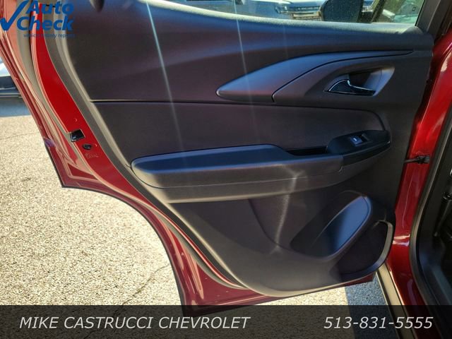 Used 2023 Chevrolet TrailBlazer RS w/ Technology Package AWD/4WD image 18